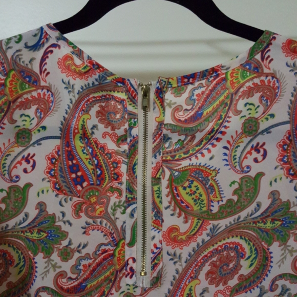 Top - Picture 5 of 6